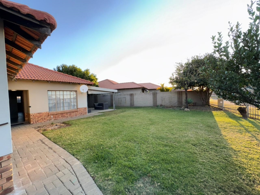 3 Bedroom Property for Sale in Waterkloof A H North West